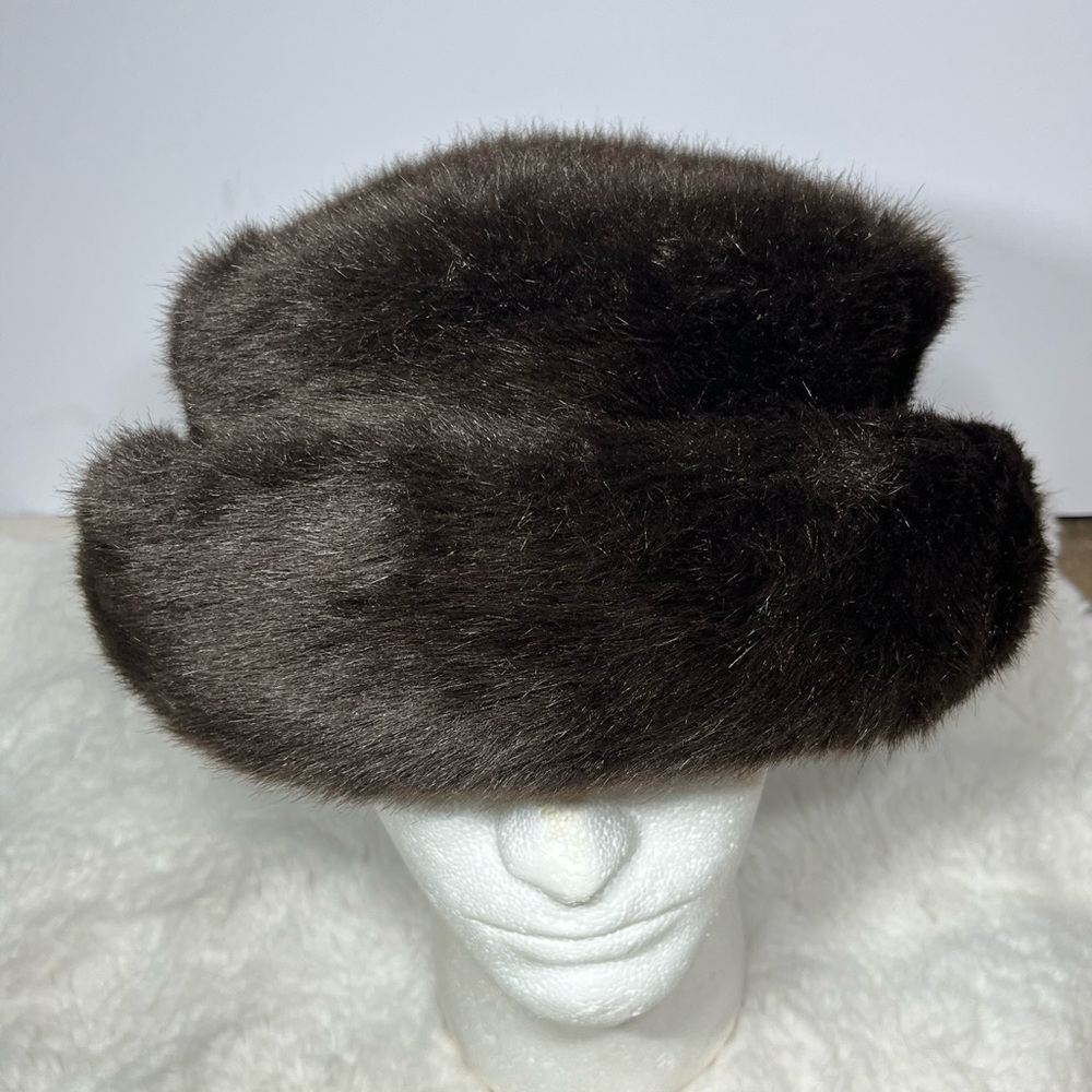 Vintage Betmar New York Elegant Brown Fur Hat 25” M/L